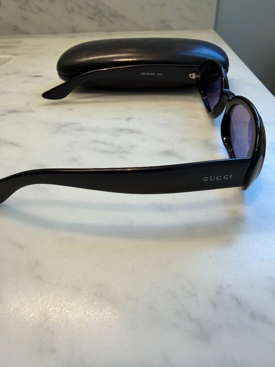 Gucci GG 2419/S Sunglasses Black and Brown Oval Vintage 90s Made in Italy main image 6